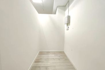 Kenwingston Square Garden