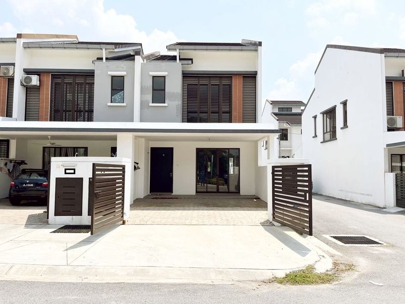 End Lot Double Storey Azalea Puncak Bestari 2 Puncak Alam For Sale, Selangor, Bandar Puncak Alam