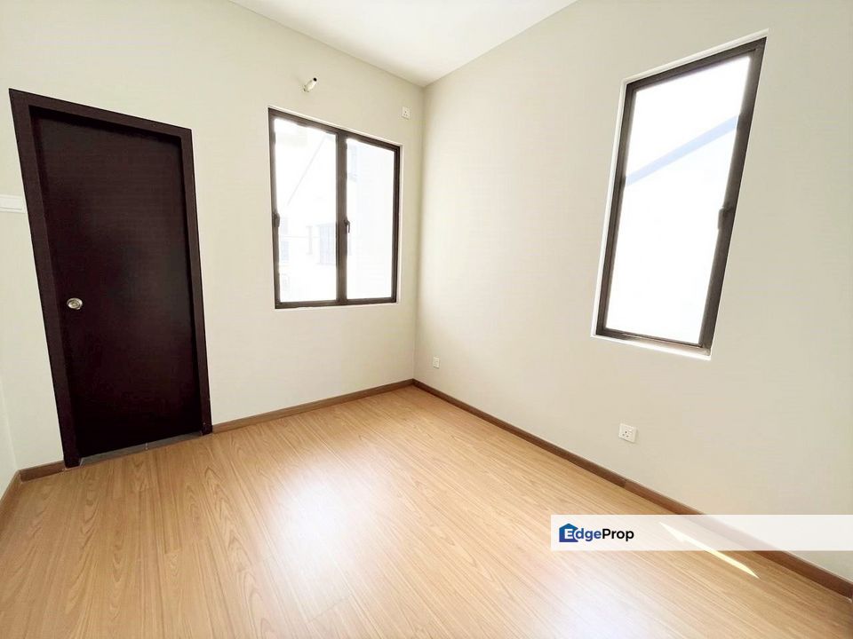 End Lot Double Storey Azalea Puncak Bestari 2 Puncak Alam For Sale, Selangor, Bandar Puncak Alam