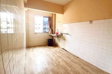 Dahlia Apartment, Pandan Indah