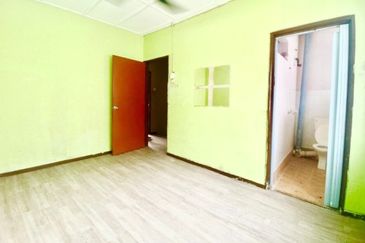 Dahlia Apartment, Pandan Indah