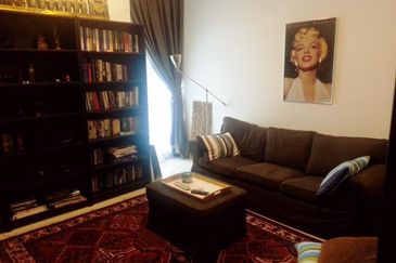 MYDiva, Perdana Lakeview East