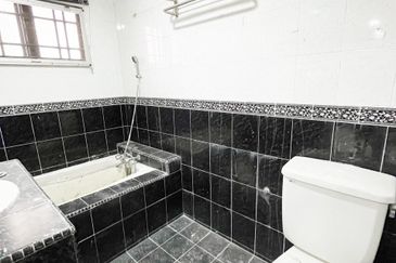 Seksyen 11, Shah Alam