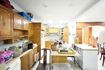 Seksyen 11, Shah Alam