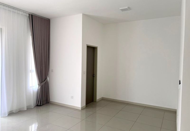 Setia Warisan Tropika