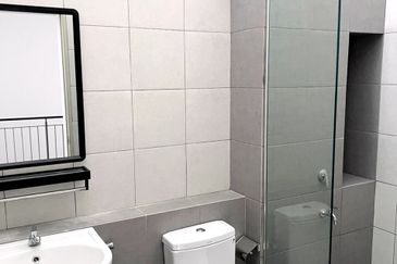 Setia Warisan Tropika