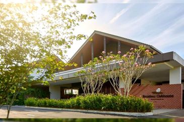 Setia Warisan Tropika