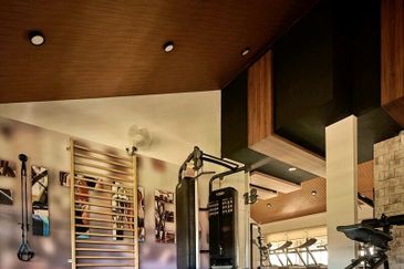 Setia Warisan Tropika