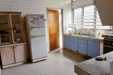 Semi D Double Storey Petaling Jaya For Sale