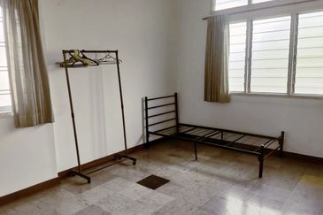 Semi D Double Storey Petaling Jaya For Sale