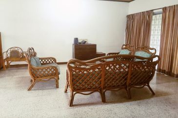 Semi D Double Storey Petaling Jaya For Sale