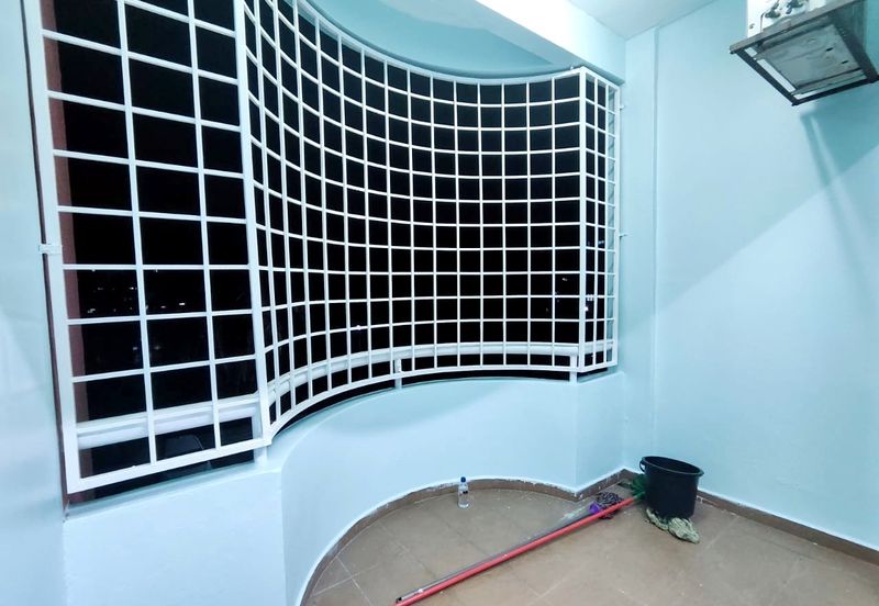 Kekwa Apartment @ Putra Perdana