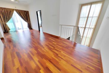 Perdana Lakeview East