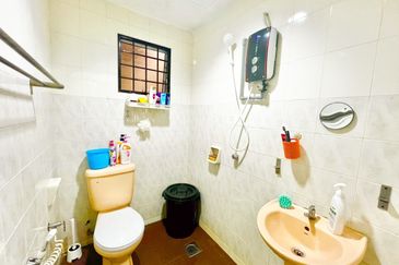 Bayu Tasik Condominium