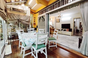 50% Discount Cheapest 4 Storey Bungalow House Taman Duta KL