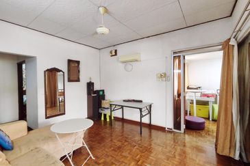 50% Discount Cheapest 4 Storey Bungalow House Taman Duta KL