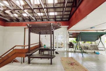 50% Discount Cheapest 4 Storey Bungalow House Taman Duta KL