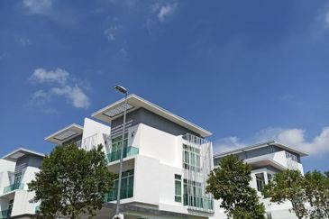 Clover Garden Residences