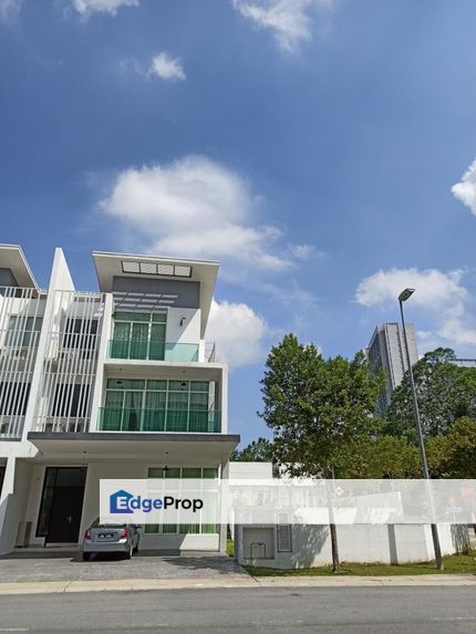 Triple Storey Semi D Garden Residence Cyberjaya for sale, Selangor, Cyberjaya