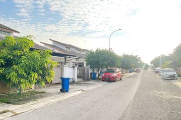 Kampung Lombong