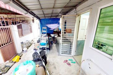 Taman Pinggiran Batu Caves