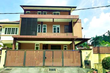 Corner Triple Storey Setiawangsa Kuala Lumpur for sale