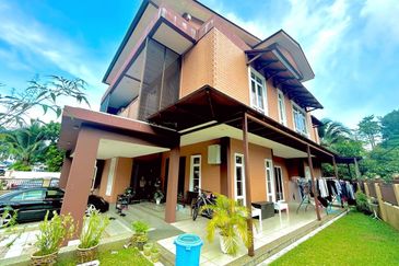 Corner Triple Storey Setiawangsa Kuala Lumpur for sale