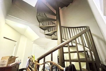 Corner Triple Storey Setiawangsa Kuala Lumpur for sale