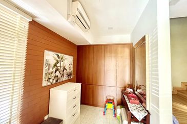 Corner Triple Storey Setiawangsa Kuala Lumpur for sale