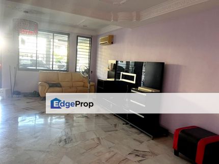 Double Storey Taman Saujana Puchong SP for rent, Selangor, Puchong South