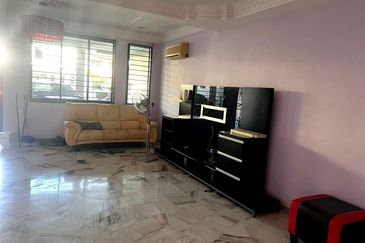 Taman Saujana Puchong