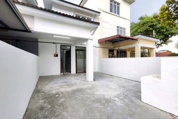 La Cottage Taman Putra Perdana