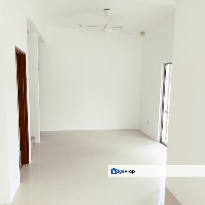 Double Storey Terrace House Seri Kembangan for sale, Selangor, Balakong