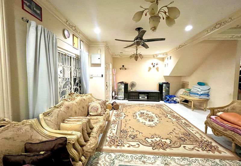 Corner Lot Double Storey Bandar Tasik Selatan KL for sale