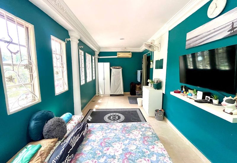 Corner Lot Double Storey Bandar Tasik Selatan KL for sale