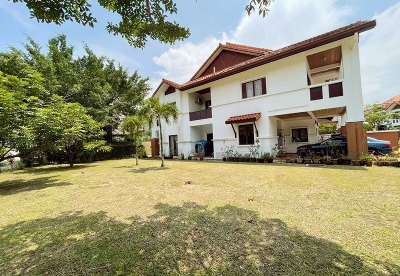 Corner Semi D Double Storey Terrace House Putrajaya for sale