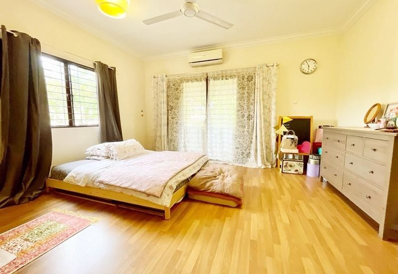 Corner Semi D Double Storey Terrace House Putrajaya for sale