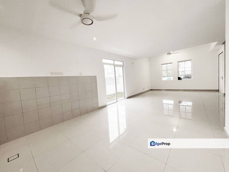 End Lot 2 Storey Templer Residence Kota Emerald Rawang for sale, Selangor, Rawang