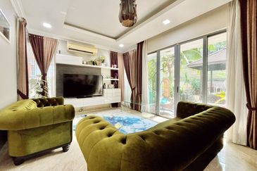 Bangi Lakehill Villas