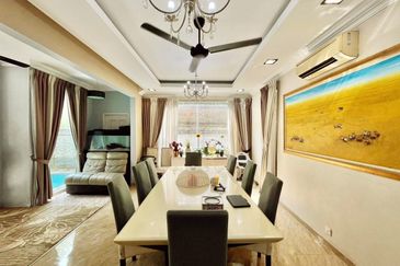 Bangi Lakehill Villas