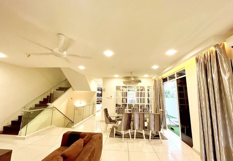 Saville @ The Park - Twin Villa