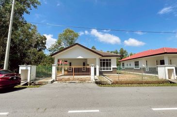 Taman Tasik Semenyih (Lake Residence)