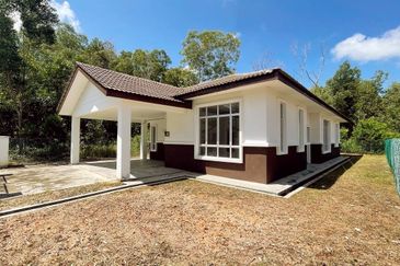 Taman Tasik Semenyih (Lake Residence)