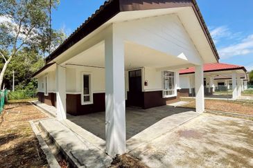 Taman Tasik Semenyih (Lake Residence)