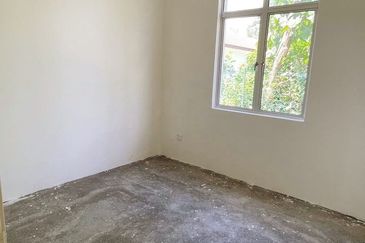 Taman Tasik Semenyih (Lake Residence)