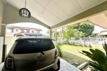 Pusat Bandar Putra Permai