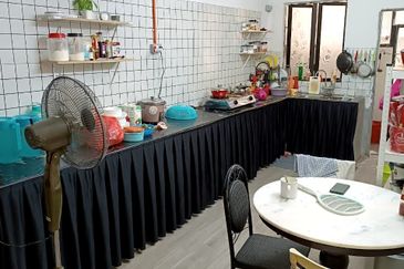 Taman Lembah Keramat AU5