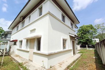 Taman Tasik Semenyih (Lake Residence)