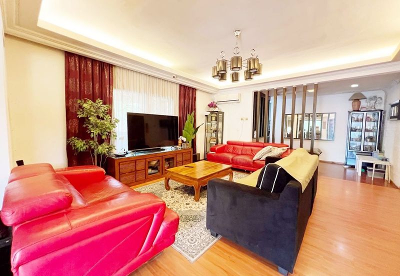 Taman Subang Pelangi