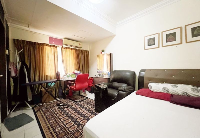 Taman Subang Pelangi